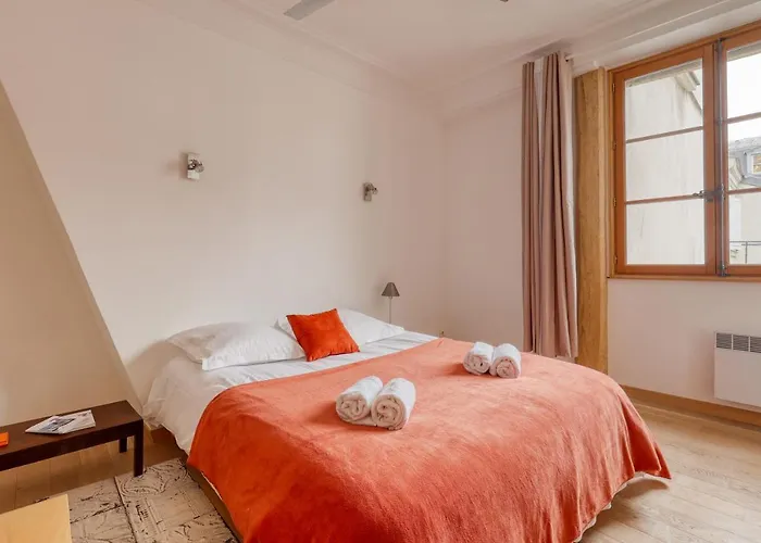 Bohemian & Authentic Parisian Flat - 07 Apartment Paris